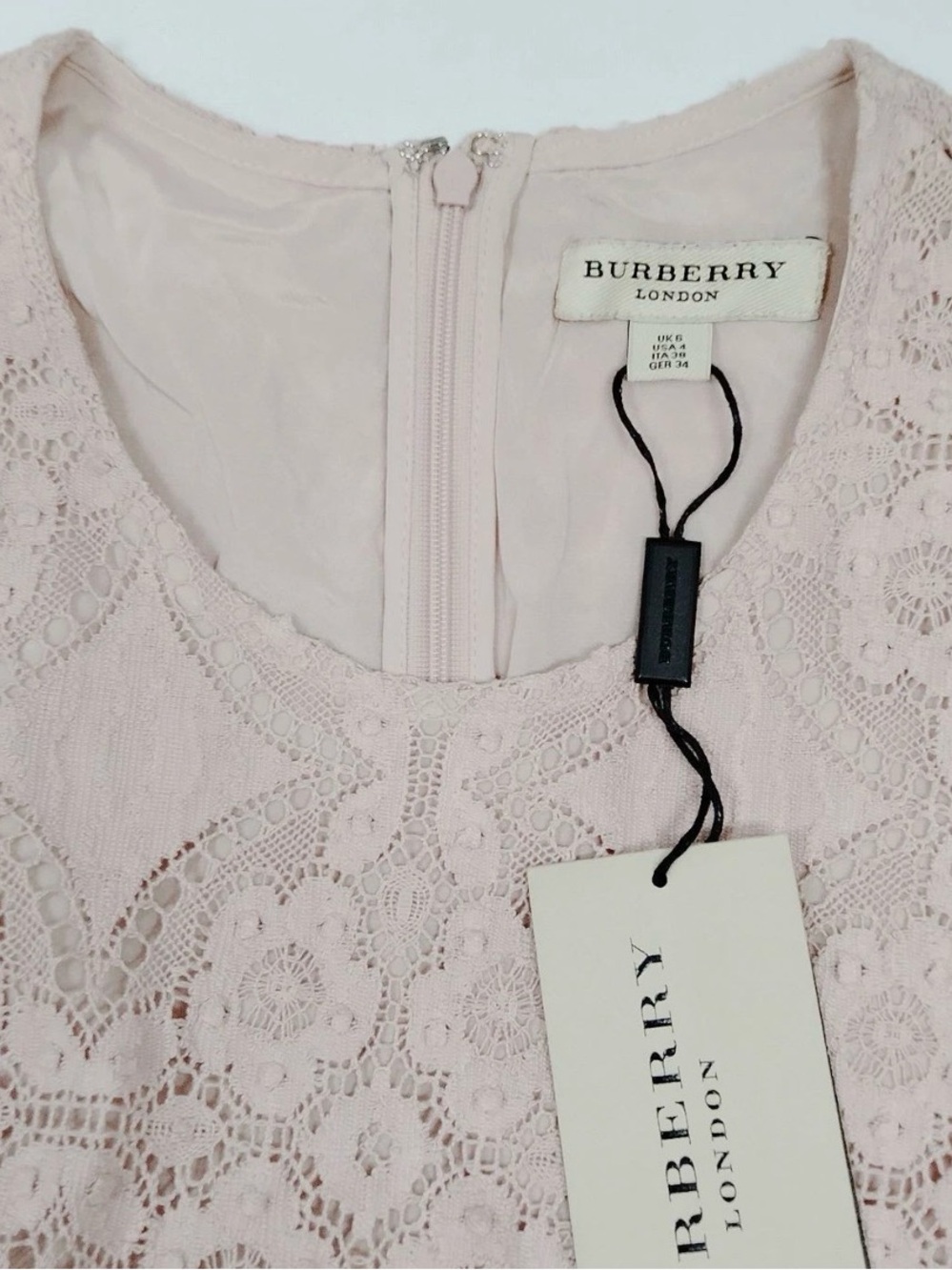 Burberry Pale Pink Lace Dress - Picture 4 of 14